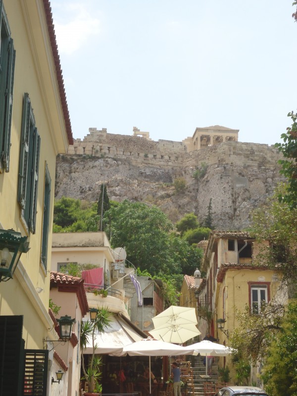 Acrópole vista através de Plaka