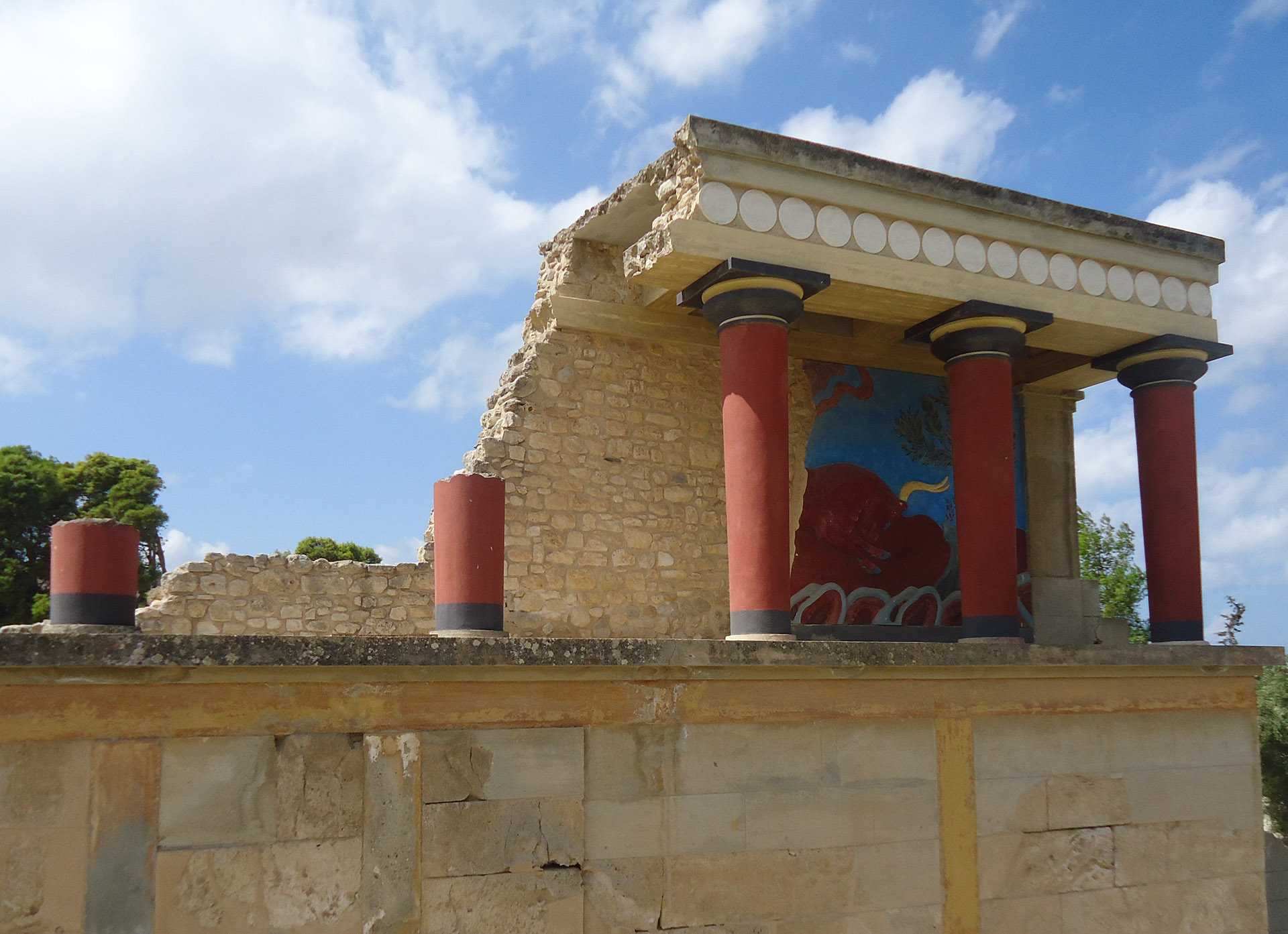 City tour in Heraklion, with Knossos and Archaeological Museum