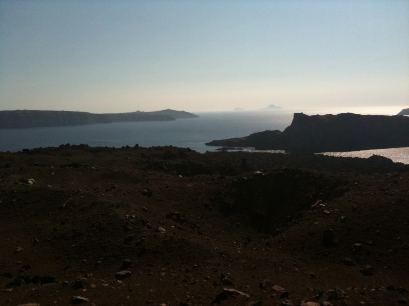 Vista de Palea Kameni (ilha do vulcão), Santorini
